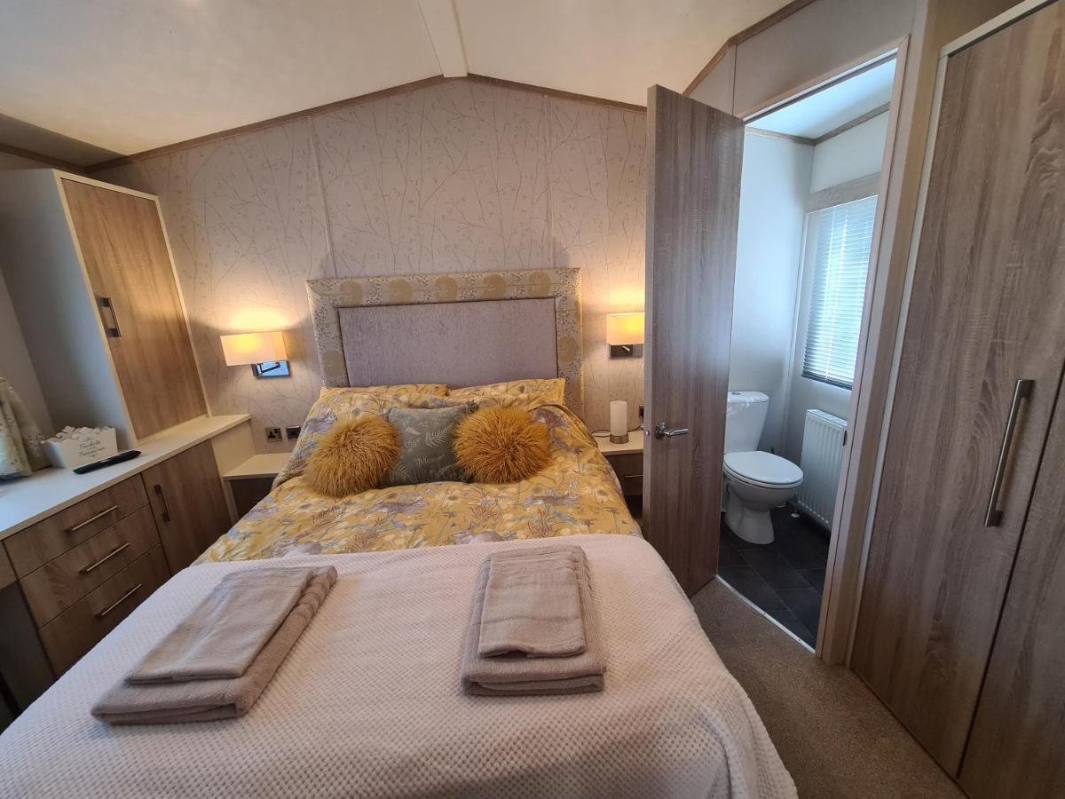 Helmsley Luxury Lodge Лоссімут Екстер'єр фото
